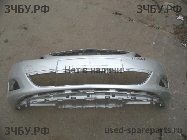 Opel Astra J Бампер передний