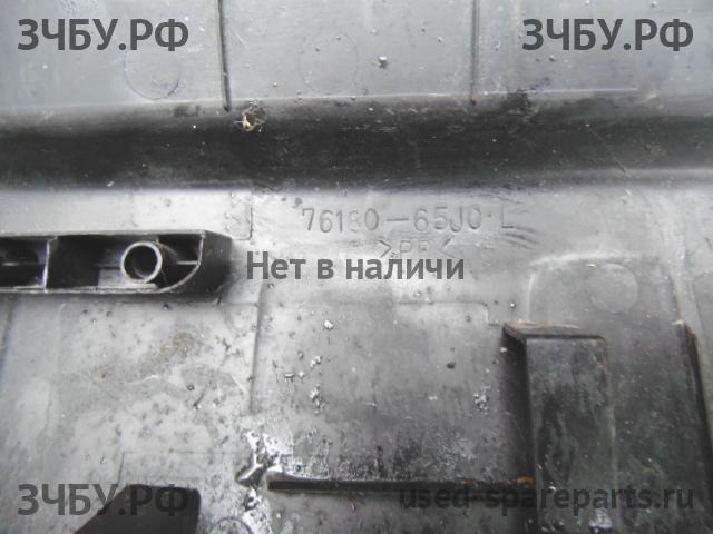 Suzuki Grand Vitara 2 (HT) Накладка декоративная задняя левая