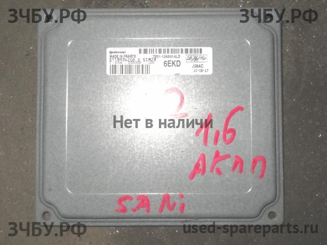 Ford Focus 2 Блок управления двигателем