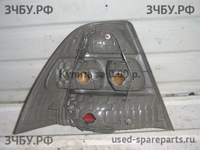 Toyota Corolla (E12) Фонарь правый