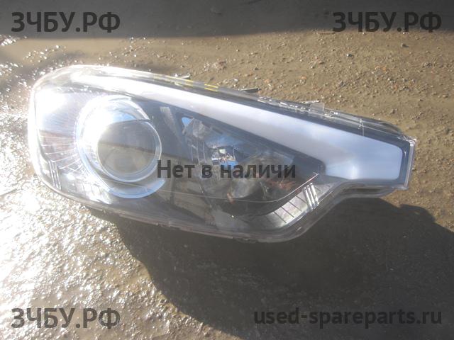 KIA Cerato 3 (YD) Фара правая