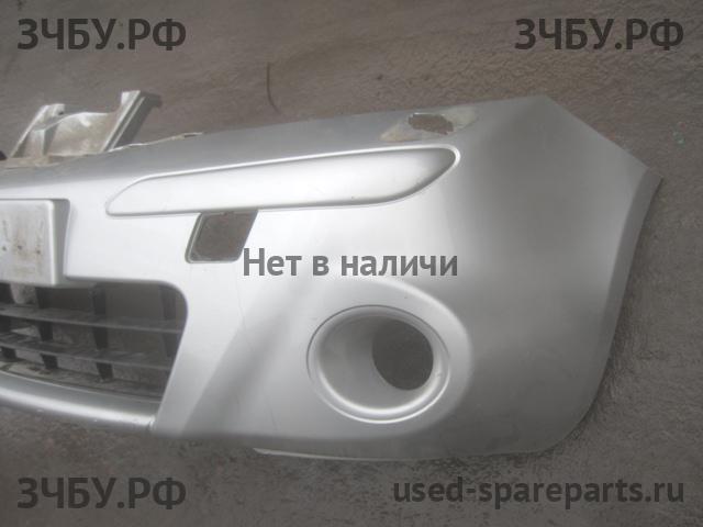 Nissan Note 1 (E11) Бампер передний