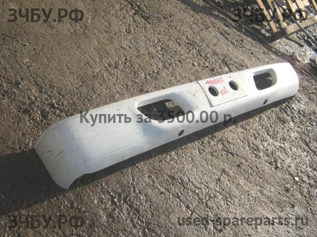 Isuzu NQR 71P Бампер передний