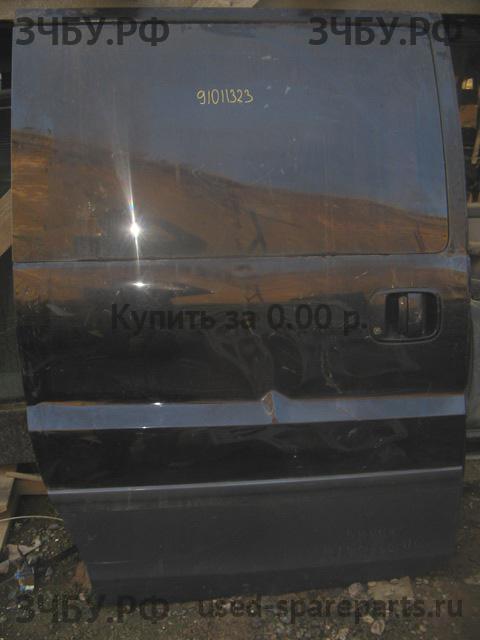 Chrysler Voyager/Caravan 3 Дверь задняя правая