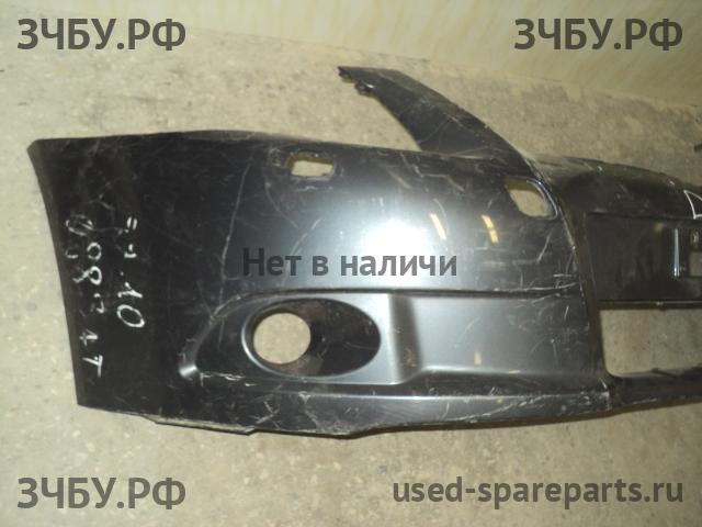 Toyota Avensis 3 Бампер передний