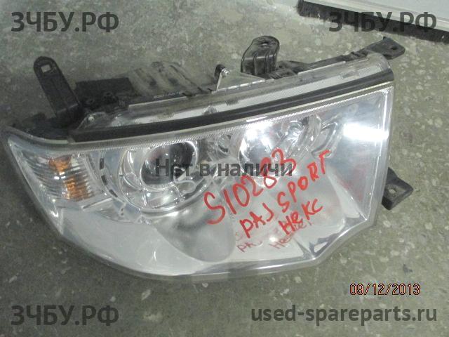 Mitsubishi Pajero/Montero Sport 2 (KH) Фара правая