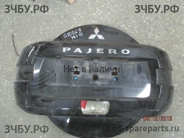 Mitsubishi Pajero/Montero 4 Колпак запасного колеса
