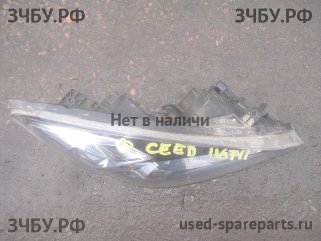 KIA Ceed 1 Фара правая