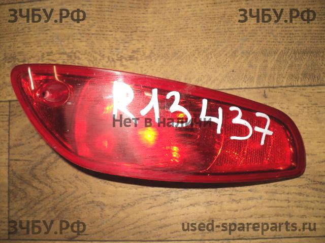 Hyundai Santa Fe 2 (CM) Фонарь задний в бампер левый