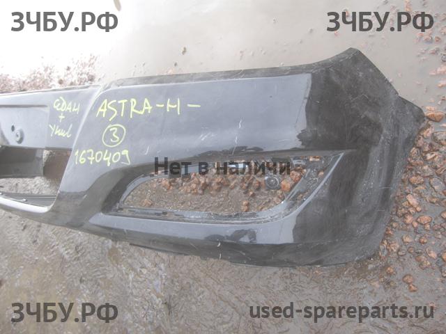Opel Astra H Бампер передний