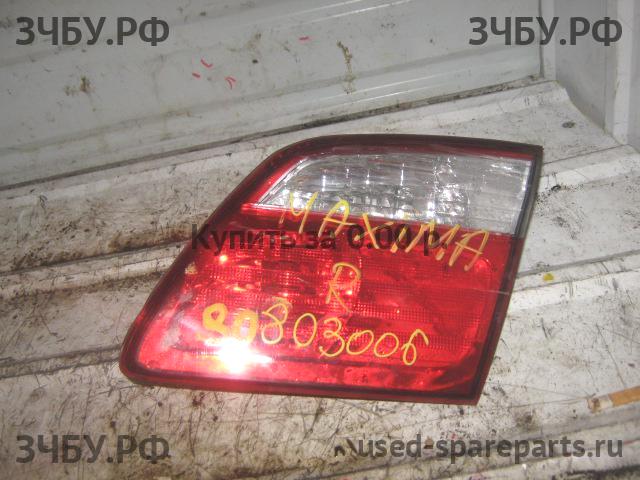 Nissan Maxima 3 (CA33) Фонарь правый