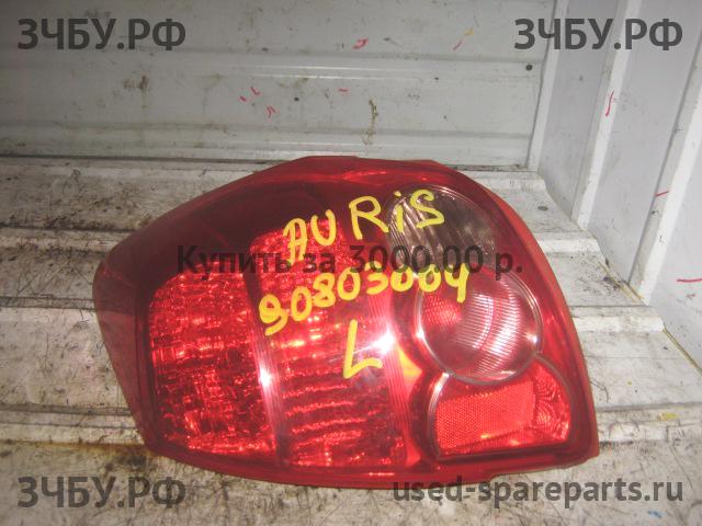 Toyota Auris 1 (E150) Фонарь левый