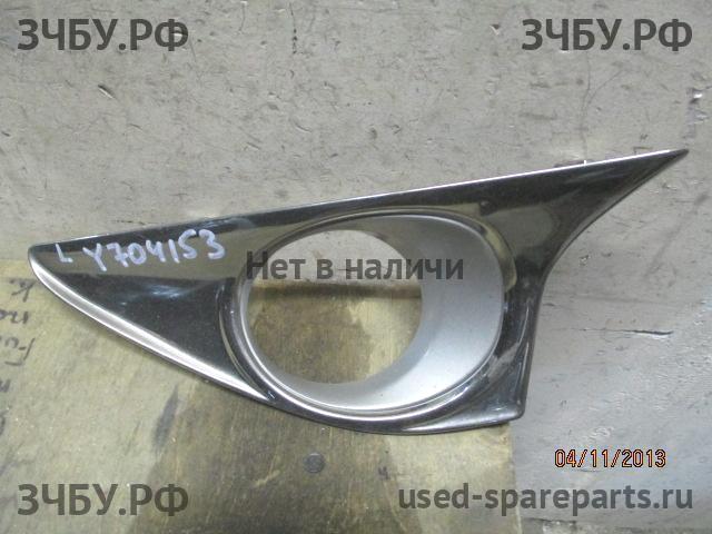 Toyota Camry 7 (V50) Решетка в бампер