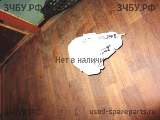 Opel Corsa D Бачок