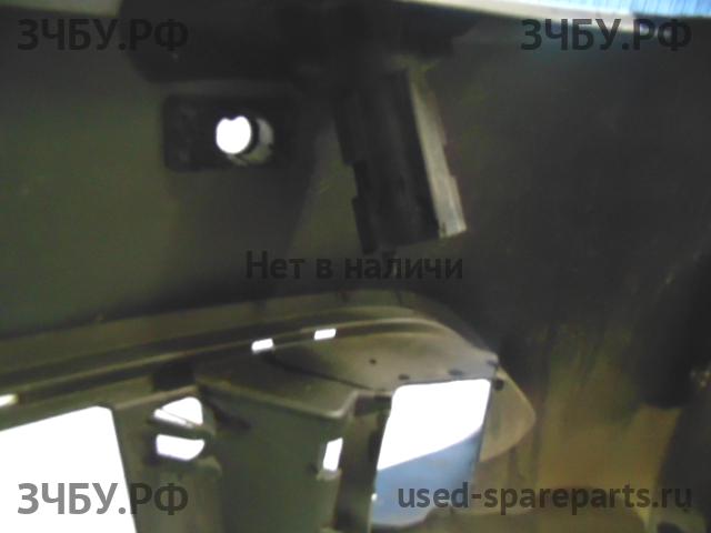 Volkswagen Polo 5 (Sedan) Бампер передний