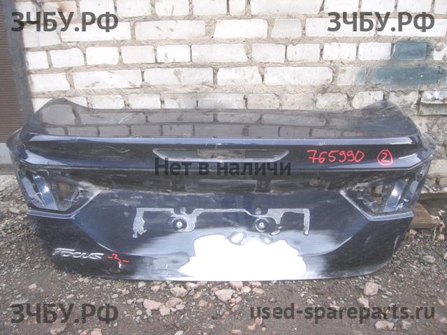 Ford Focus 3 Крышка багажника