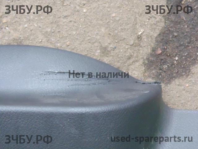 Chevrolet Aveo 2 (T250) Обшивка багажника