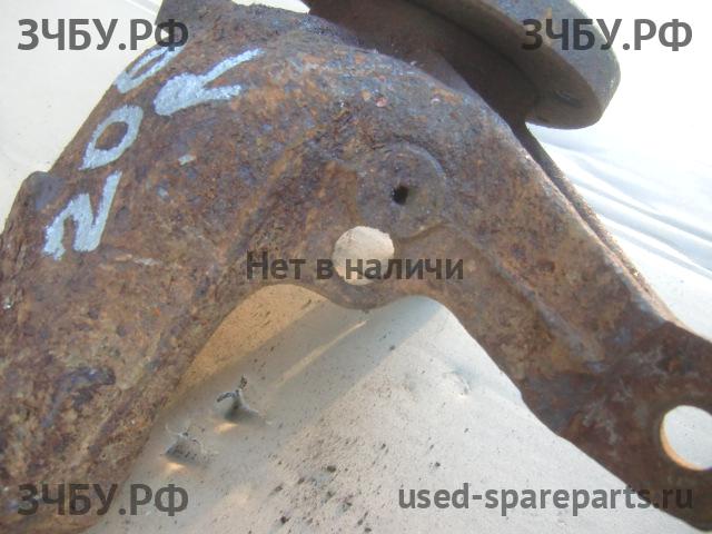 Peugeot 206 Кулак поворотный передний правый (со ступицей)