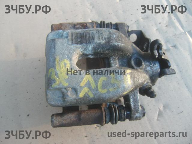 Citroen C3 (2) Суппорт задний правый (в сборе со скобой)