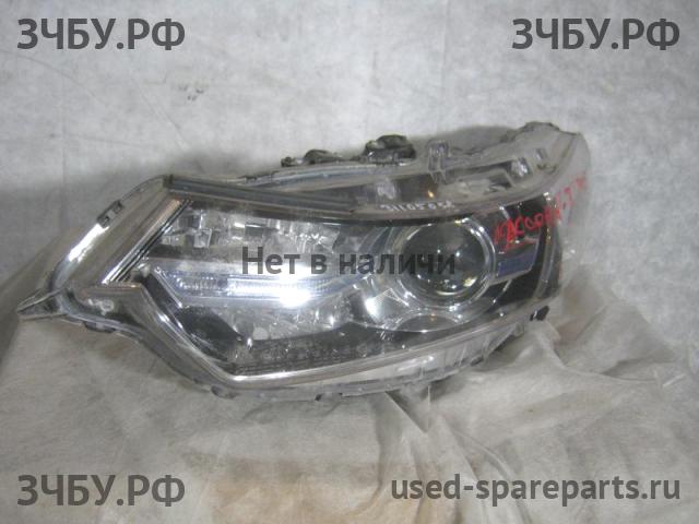 Honda Accord 8 Фара левая
