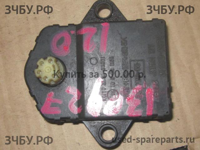 Lexus RX (2) 300/330/350/400h Корректор фары