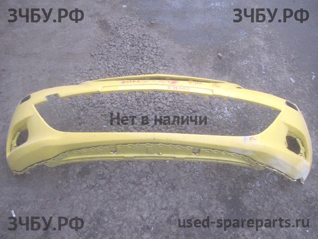 Opel Astra J Бампер передний