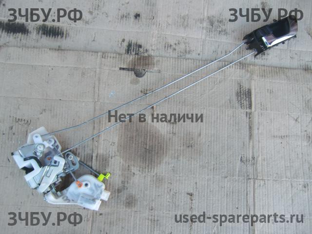 Mitsubishi Pajero/Montero 4 Замок двери передней левой