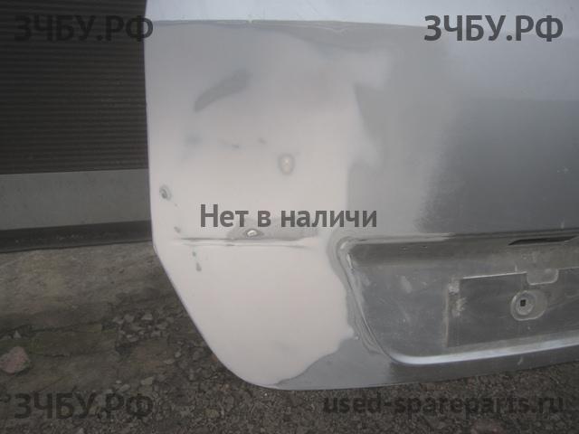 Ford Fusion Дверь багажника