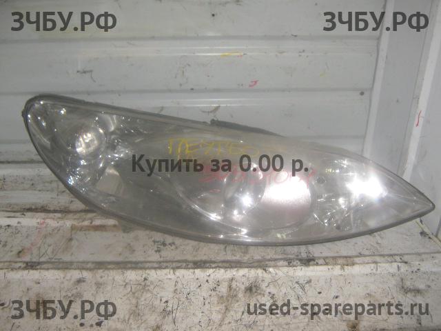 Peugeot 307 Фара правая