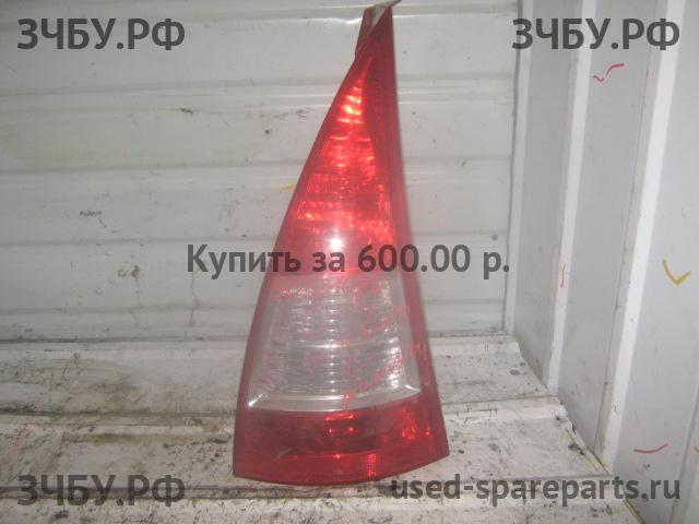 Citroen C3 (1) Фонарь правый