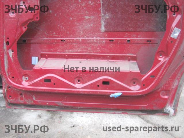 Volkswagen Caddy 3 Дверь задняя правая
