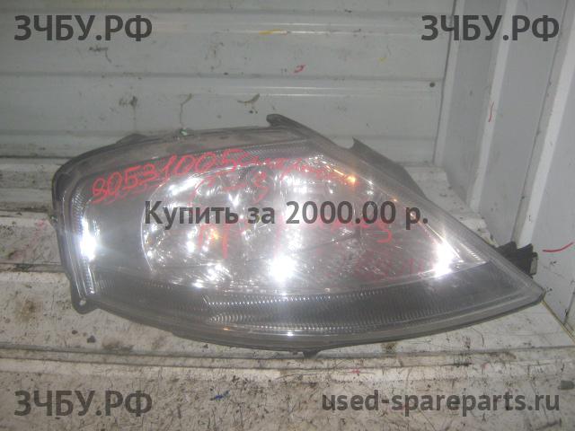 Citroen C3 (1) Фара правая