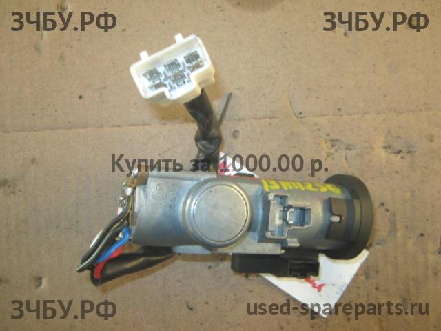 Nissan NP300 1 (D40) Замок зажигания