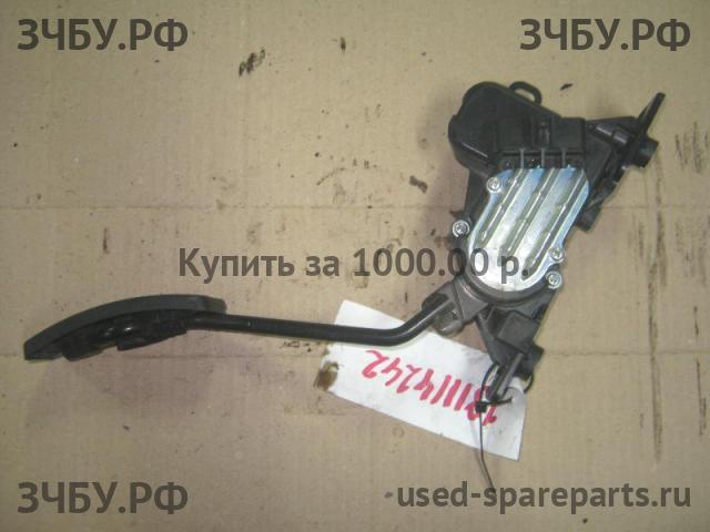 Mitsubishi Pajero/Montero 4 Педаль газа