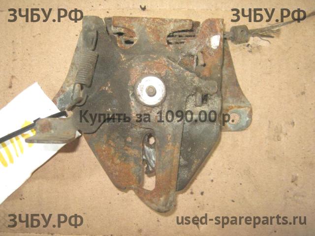 KIA Spectra Замок капота