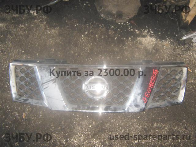 Nissan Navara 1 (D40) Решетка радиатора