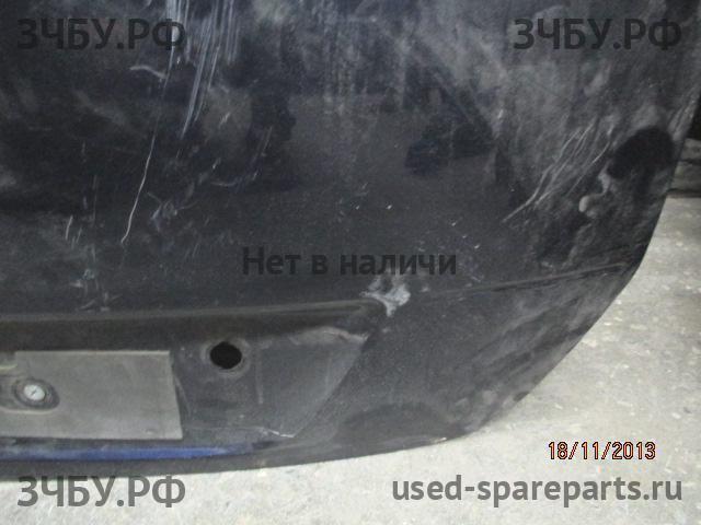Ford Fusion Дверь багажника