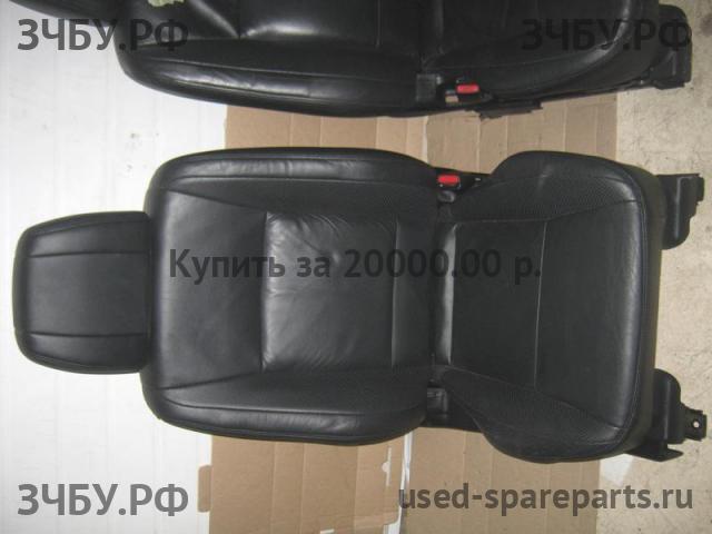 Mitsubishi Pajero/Montero 4 Сиденья (комплект)