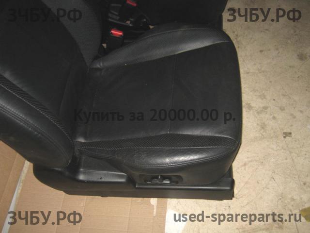 Mitsubishi Pajero/Montero 4 Сиденья (комплект)