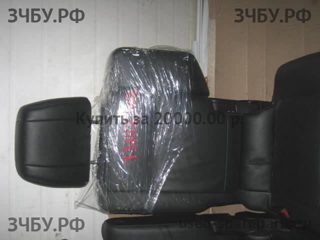Mitsubishi Pajero/Montero 4 Сиденья (комплект)