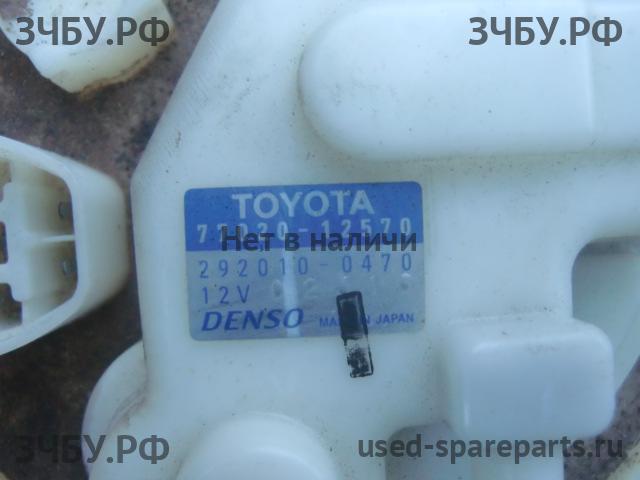 Toyota Corolla (E14 - E15) Насос топливный электрический