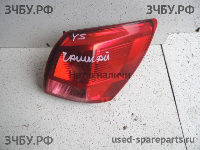 Nissan Qashqai (J10) Фонарь правый