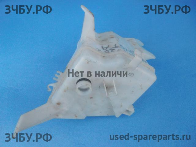 Toyota Auris 1 (E150) Бачок омывателя лобового стекла