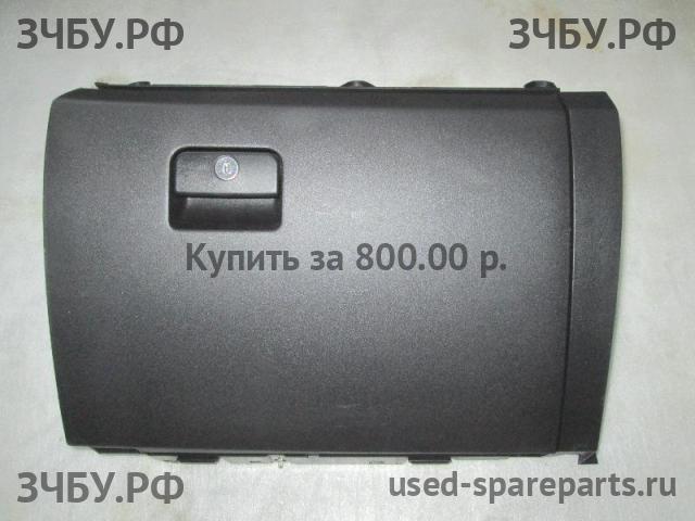 Mitsubishi Pajero/Montero 4 Бардачок