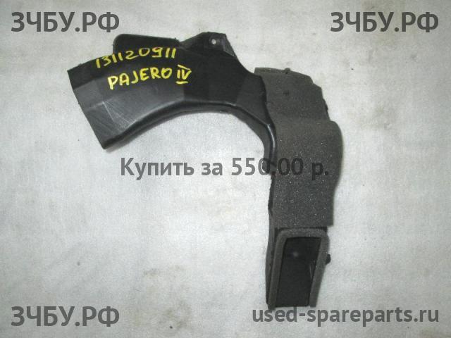 Mitsubishi Pajero/Montero 4 Патрубок отопителя