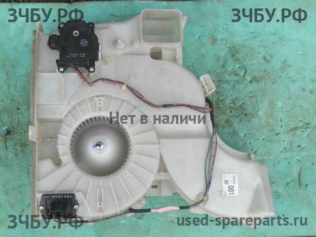Mitsubishi Pajero/Montero 4 Корпус отопителя (корпус печки)