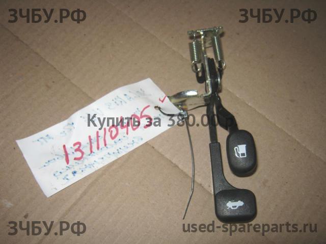 Hyundai Solaris 1 Ручка открывания лючка бензобака