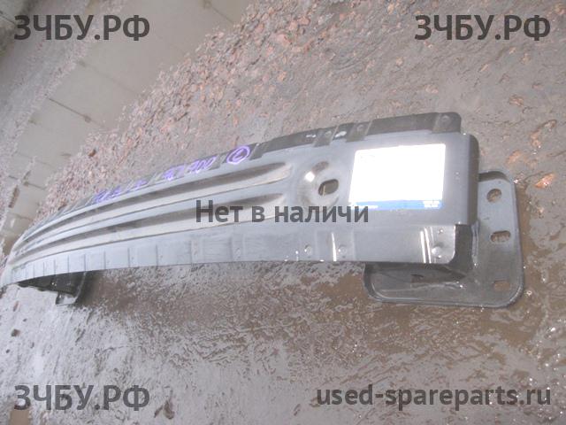 Ford Focus 3 Усилитель бампера задний