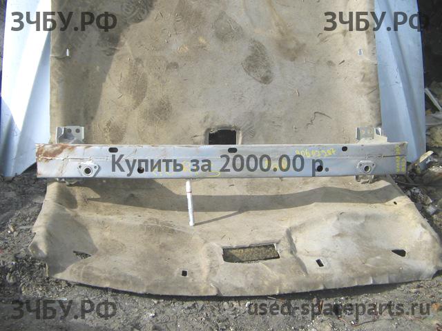 Toyota Auris 1 (E150) Усилитель бампера передний
