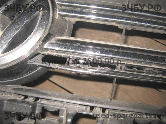Volkswagen Tiguan 1 (Рестайлинг) Решетка радиатора
